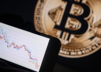 بیتکوین (BTC)