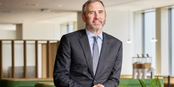 مدیرعامل ریپل سکوت خود را درباره سقوط قیمت این رمزارز شکست؛ کاربری واقعی برگ برنده ریپل است