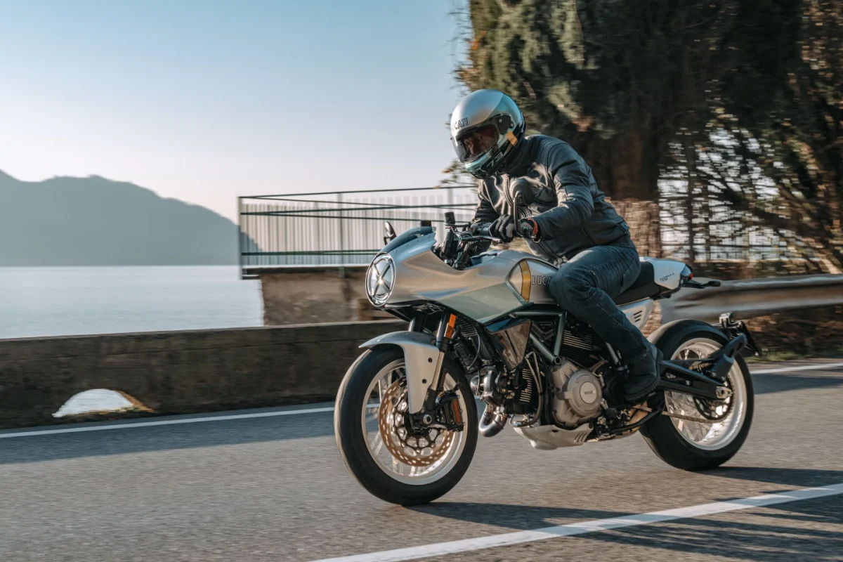 موتورسیکلت Formula 73 دوکاتی معرفی شد 