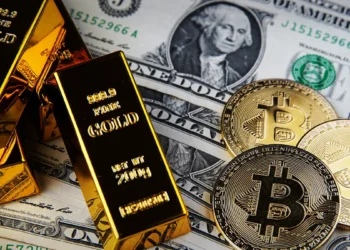 تام لی توضیح می‌ دهد که چرا طلا اوج گرفته و بیت کوین جا مانده است