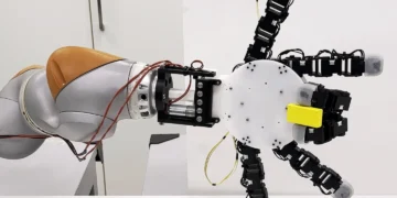 دست رباتیکی که از بازو جدا می شود؛ جهش بزرگ در طراحی رباتهای پیشرفته