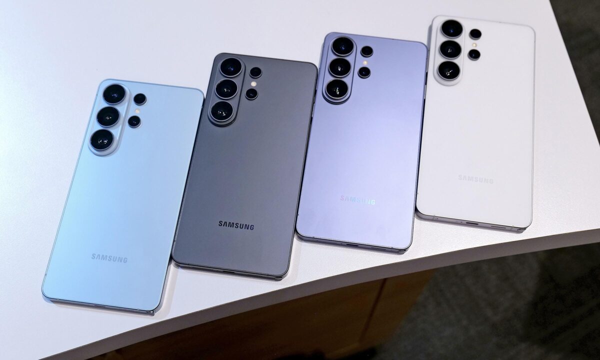 نمای پشت گلکسی S26 Ultra