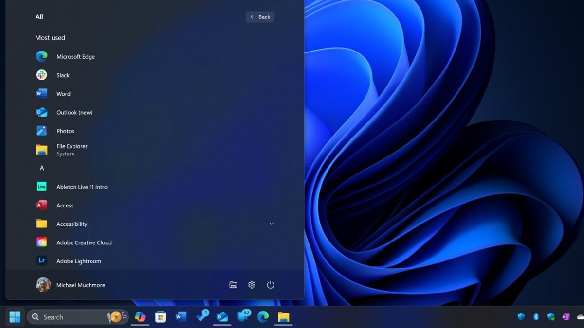 File Explorer به‌صورت پیش‌فرض برخی پیشنهادها و یکپارچه‌سازی‌های ابری را نمایش می‌دهد.