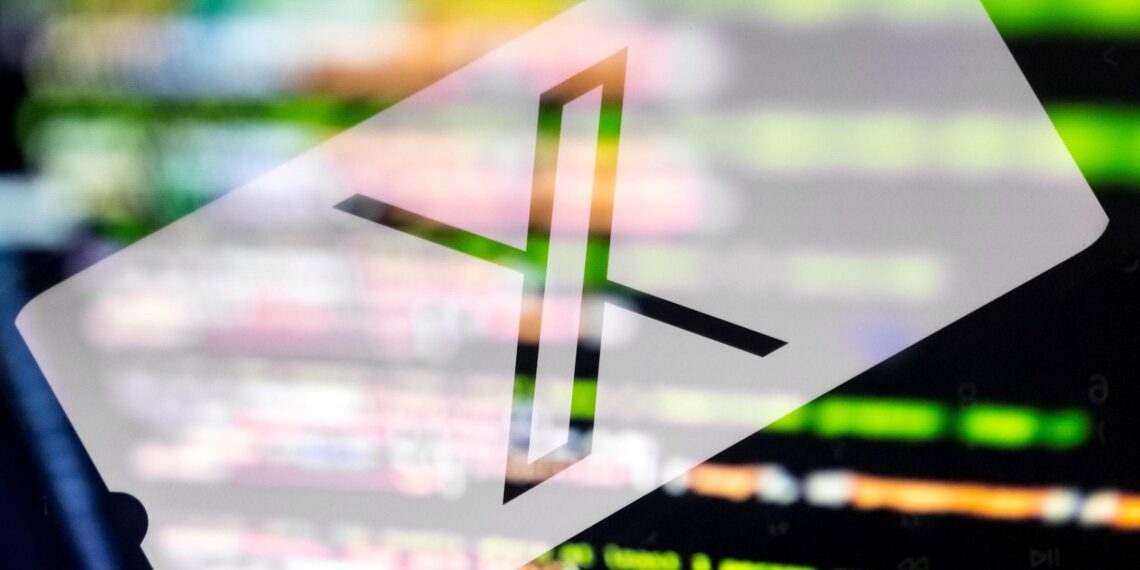 شفافیت ایکس زیر سوال رفت