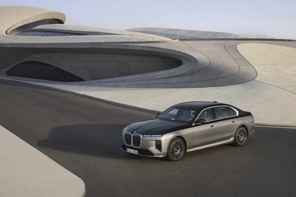 شرکت BMW از سدان لوکس و هوشمند سری ۷ رونمایی کرد