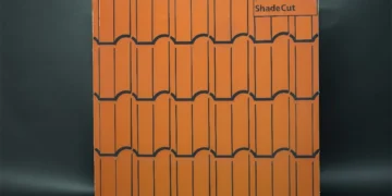 ساخت پنل خورشیدی جدید شبیه تایل سقفی با ۹۵ درصد بازدهی