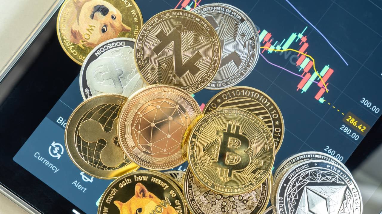 محدودیت خدمات بانکی برای ۵ صرافی رمزارزی؛ علت چیست؟
