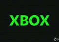 لوگوی سبز Xbox روی پس‌زمینه مشکی.