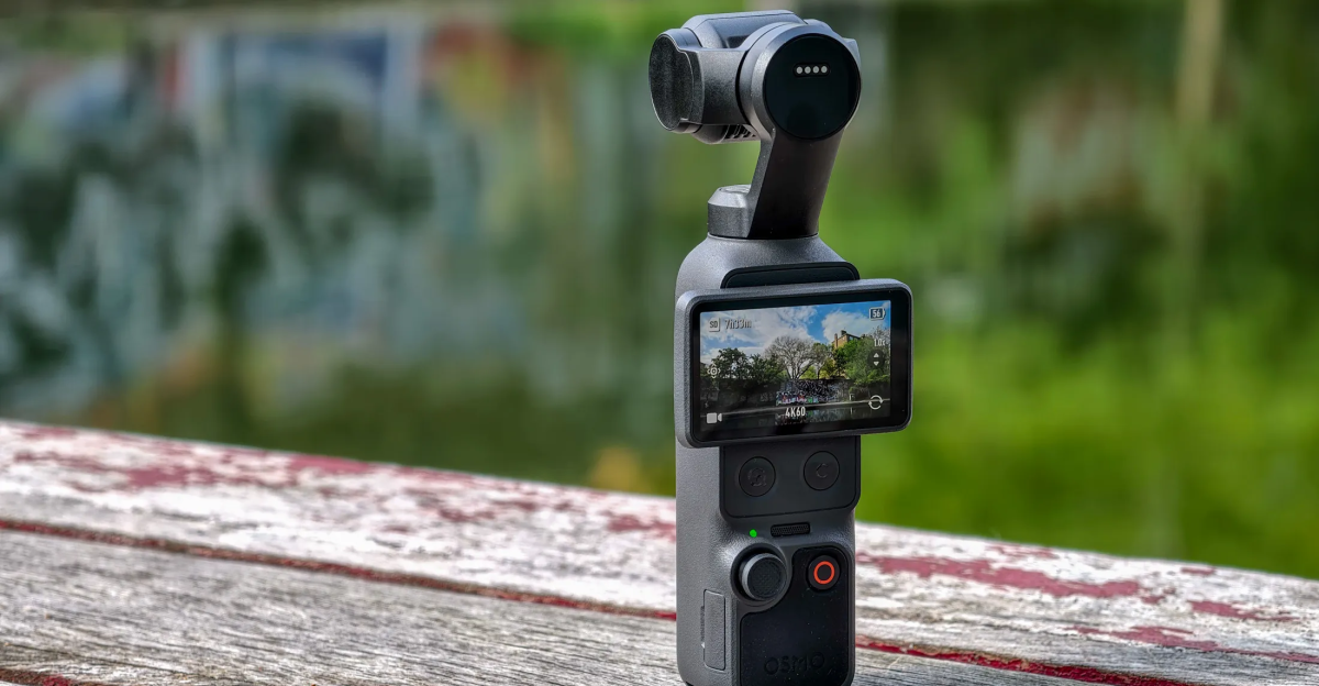 شرکت DJI کیفیت تصویربرداری را با دوربین جیبی Osmo Pocket 4P ارتقا می‌دهد