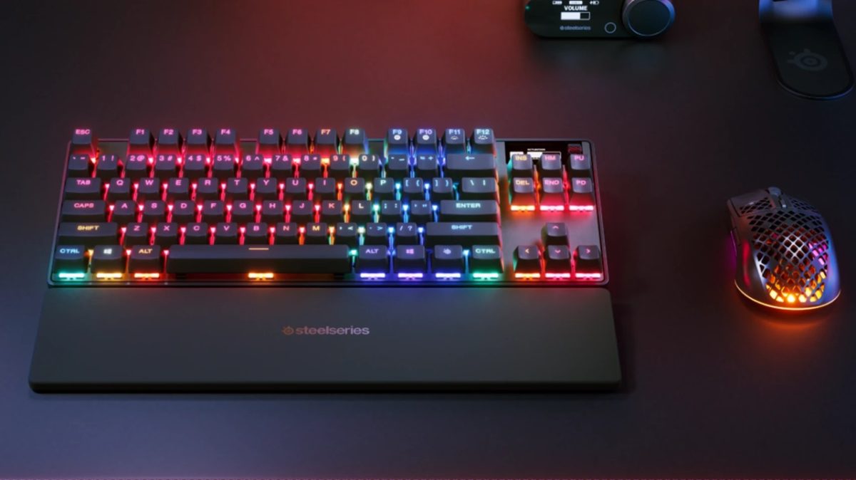 SteelSeries Apex Pro به دلیل استفاده از سوئیچ Omnipoint یکی از متفاوت‌ترین کیبوردهای بازار محسوب می‌شود.