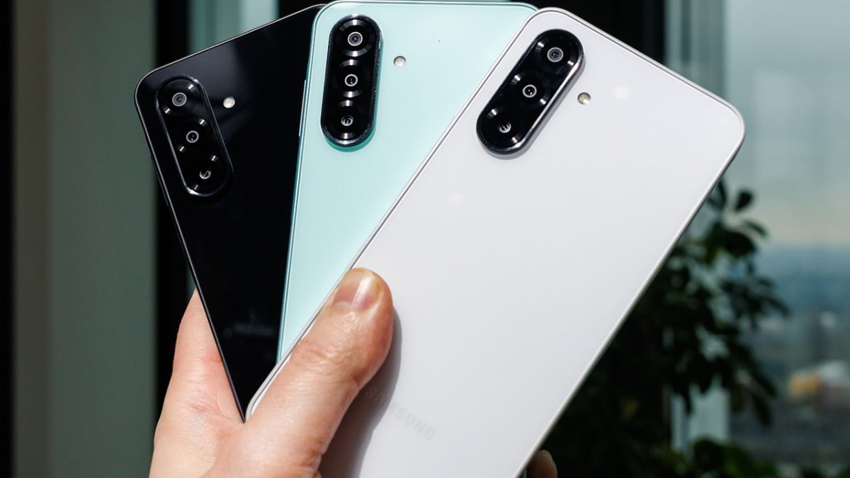 Galaxy A26 یکی از بهترین مدلهای اقتصادی سامسونگ محسوب میشود و طراحی آن شباهت زیادی به گوشیهای گرانتر این برند دارد.