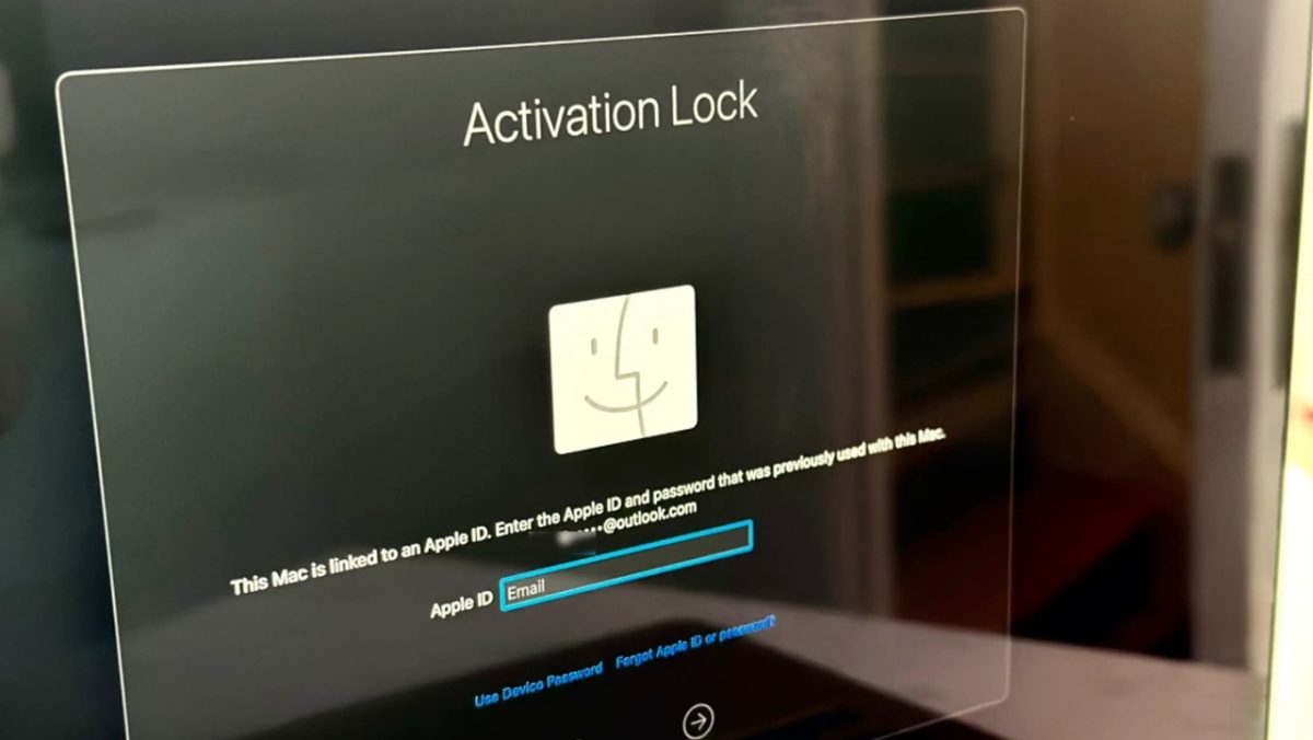 بخش Sign-in & Security در تنظیمات حساب اپل، مرکز اصلی مدیریت امنیت Apple ID محسوب می‌شود.