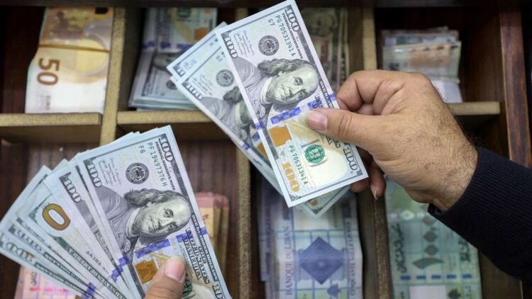 آیا ارز مسافرتی با خرید دلار سهمیهای میسوزد؟