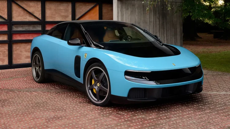 نخستین خودروی تمام برقی فراری با نام Ferrari Luce معرفی شد