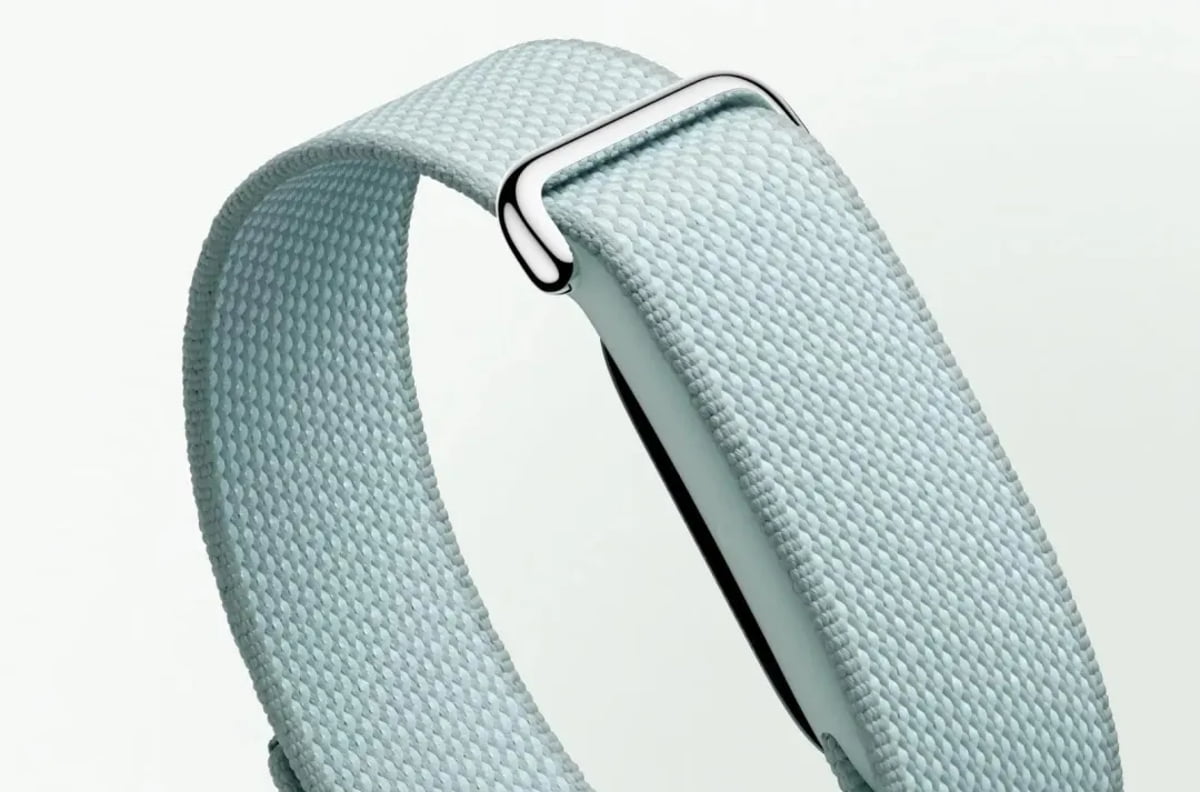 قابلیت‌های جمنای به دستبند هوشمند Fitbit Air گوگل می‌ آید