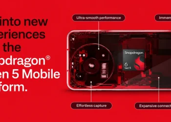 پوستر معرفی پلتفرم موبایلی Snapdragon 6 Gen 5 کوالکام با تصویر داخلی گوشی و اشاره به قابلیت‌های عملکرد روان، گیمینگ沉 immersive، ثبت effortless و اتصال گسترده.