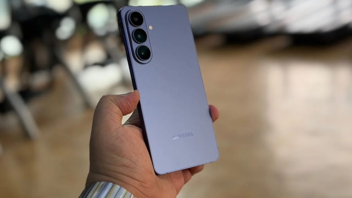 Galaxy S26 Plus با اندروید ۱۶ و رابط کاربری One UI 8.5 عرضه می‌شود.
