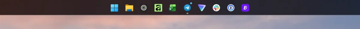 نوار وظیفه فشرده (Compact taskbar) در ویندوز ۱۱