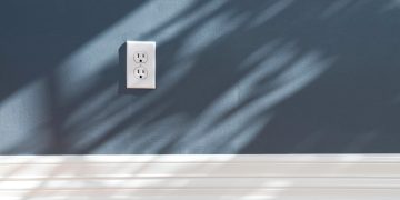 ظرفیت پریز برق چقدر است و چند دستگاه را می_توان به آن متصل کرد؟