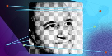 نوآم شزیر