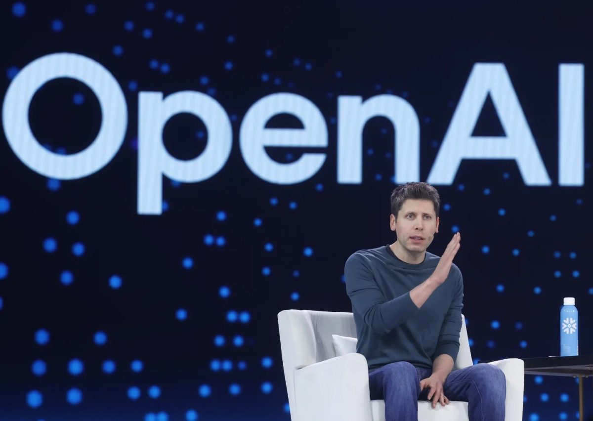 شرکت OpenAI به دنبال ساخت ابر اپلیکیشن ChatGPT است