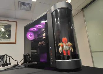 اژدهای هوش مصنوعی MSI به پرسش‌های صوتی کاربران واکنش نشان می‌ دهد