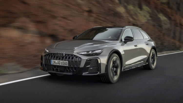 آئودی A6 Allroad 2028 در حال حرکت با طراحی جدید جلوپنجره، گلگیرهای عریض و ارتفاع بیشتر از سطح زمین