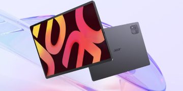 تبلت Acer با نمایشگر روشن و بدنه خاکستری در فضایی با پایه‌های دکوراتیو پاستلی، همراه با نمای پشتی دستگاه در پس‌زمینه