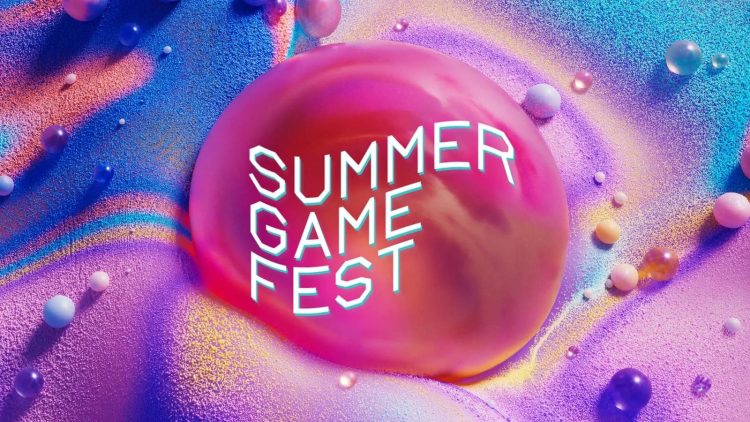 لوگوی تایپوگرافی Summer Game Fest روی یک گوی بزرگ صورتی و بنفش در محیطی انتزاعی با دانههای رنگی درخشان