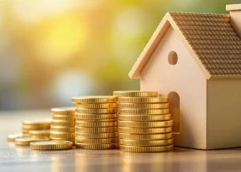 طلا یا ملک؛ کدام گزینه برای سرمایه‌گذاری سودآورتر است؟