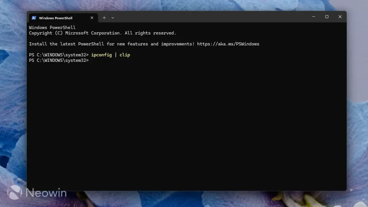 اسکرینشات از ترمینال ویندوز (PowerShell) که استفاده از پایپ برای انتقال خروجی دستور ipconfig | clip را نشان میدهد؛ این دستور برای کپی کردن مستقیم اطلاعات شبکه در کلیپبورد ویندوز استفاده شده است