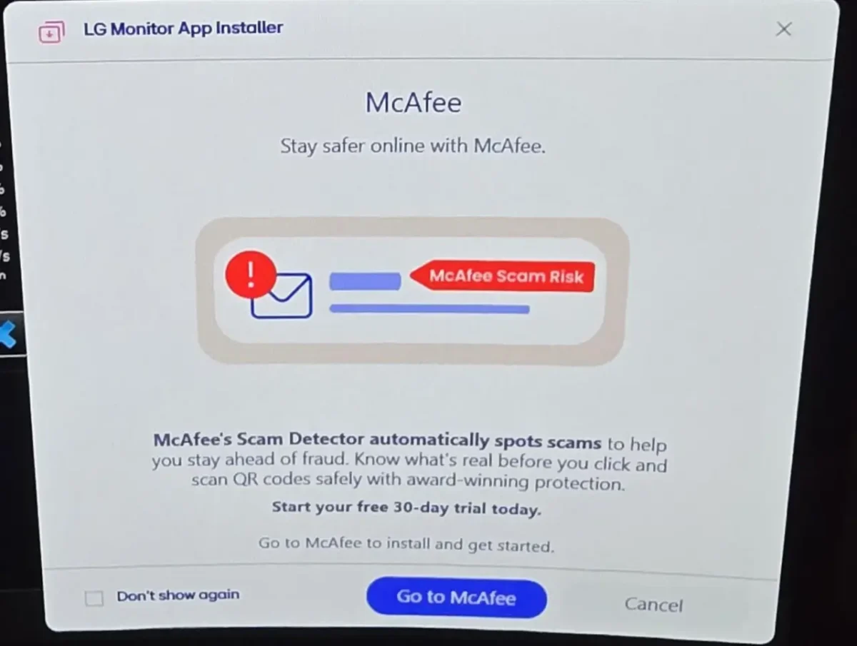 پنجره LG Monitor App Installer در ویندوز که کاربر را به فعالسازی دوره آزمایشی ۳۰روزه آنتیویروس McAfee و قابلیت Scam Detector با دکمه Go to McAfee تشویق میکند