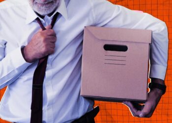 هوش مصنوعی، کارکنان مسن‌تر را از بازار کار کنار می‌ زند