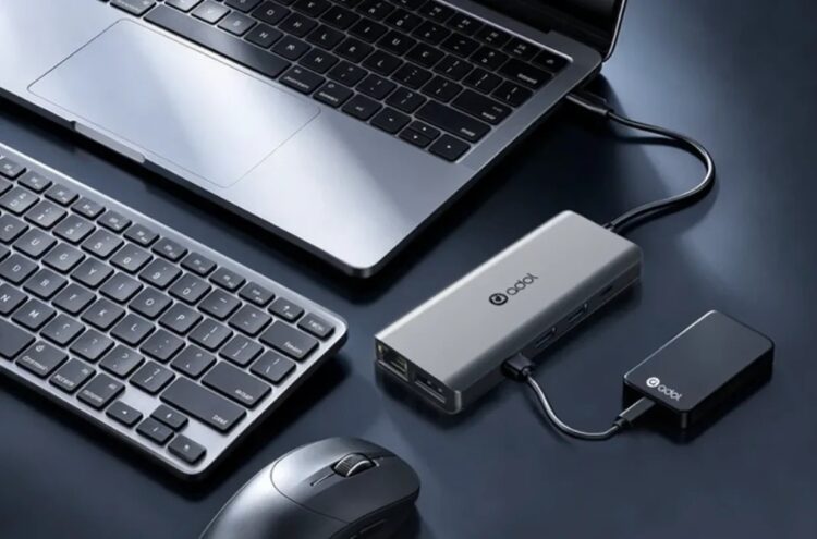 داک USB-C ایسوس Adol HC112 با ۱۱ درگاه و طراحی آلومینیومی