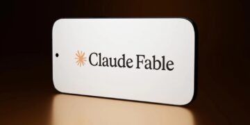 مدل Claude Fable