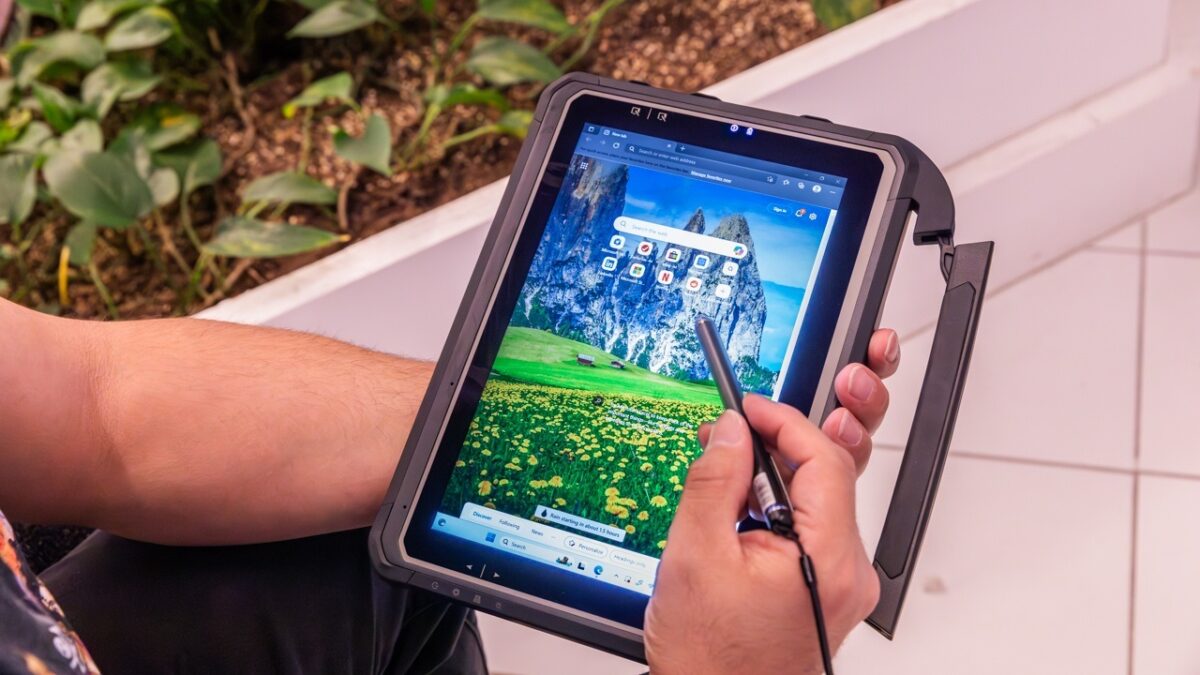 یکی از بزرگترین تحولهای دنیای Windows Tablet در سالهای اخیر، گسترش استفاده از تراشه ARM و فناوری Windows on Arm بوده است.