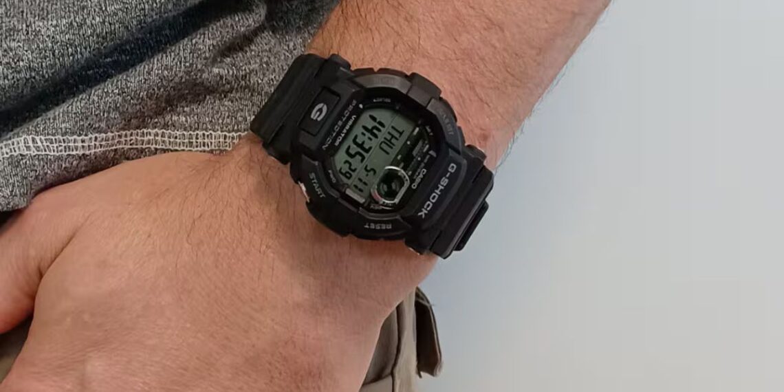 ساعت دیجیتال G-Shock GD-350S-1 کاسیو با طراحی مشکی و قابلیت هشدار لرزشی