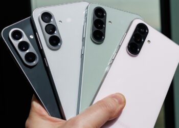 بررسی Galaxy A57