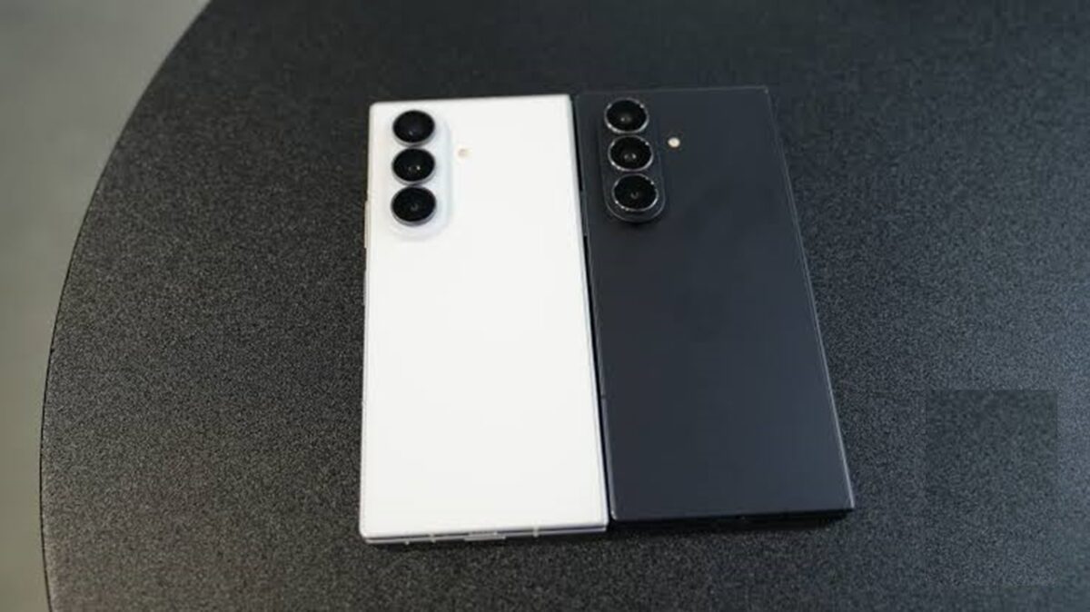 سامسونگ در Galaxy Z Fold8 Ultra زبان طراحی سری Fold را یک مرحله دیگر تکامل داده است.