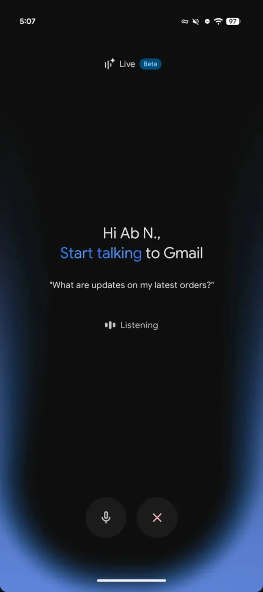 Gmail Live علاوه بر پاسخ صوتی، متن پاسخ و ایمیل اصلی مرتبط را نیز نمایش میدهد