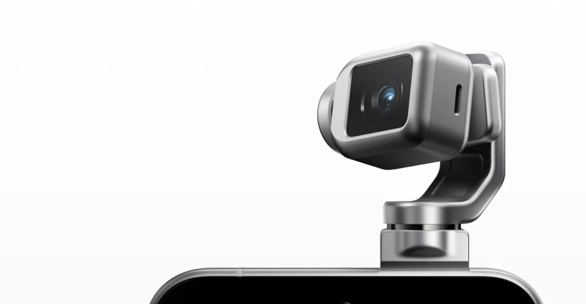 بازوی گیمبال رباتیک دوربین گوشی Honor Robot Phone در حالت باز