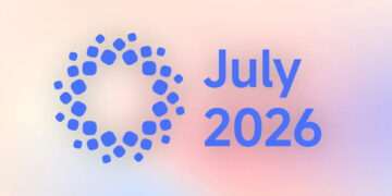 طرح گرافیکی مدرن با پسزمینه گرادیانی پاستلی صورتی، کرم و بنفش؛ متن آبی «July 2026» در سمت راست و نماد دایرهای ساختهشده از مربعهای آبی در سمت چپ قرار دارد.