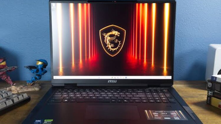بررسی لپ تاپ MSI Raider 18 HX AI