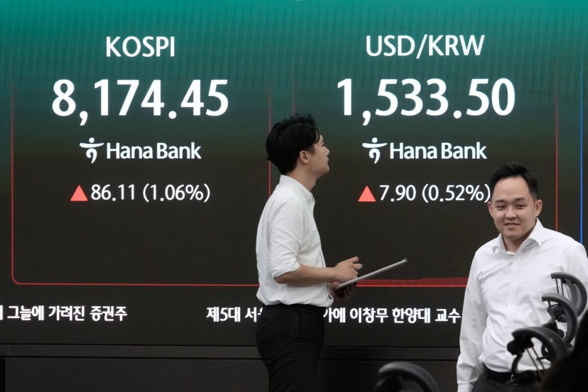 جهش ۱۳ درصدی سهام شرکت SK Hynix با موج هوش مصنوعی