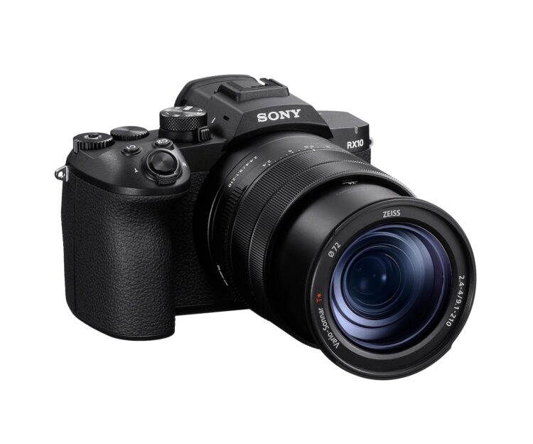 سونی از دوربین RX10 V رونمایی کرد
