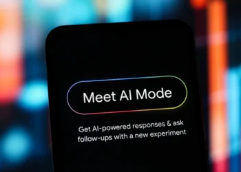 AI Mode گوگل از اپلیکیشن‌های شخص ثالث پشتیبانی می‌ کند
