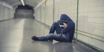 یک چهارم جوانان ایرانی نه درس می خوانند و نه کار می کنند!