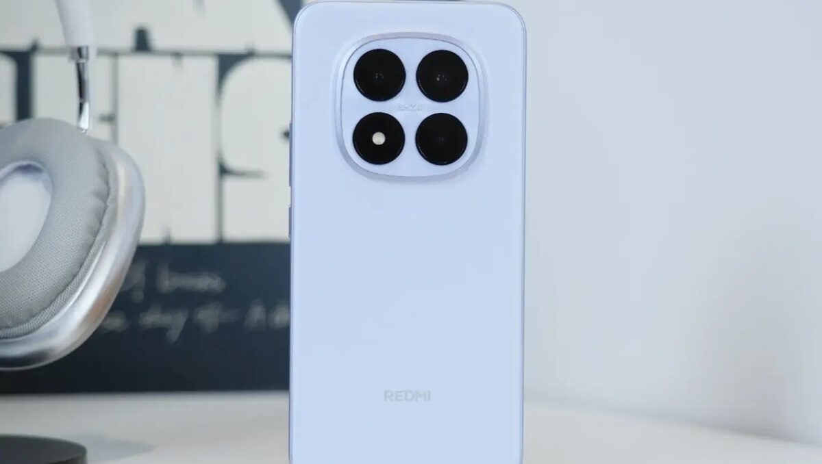 Redmi Note 15 Pro Plus یکی از قدرتمندترین گزینه‌های بهترین گوشی 30 میلیون است و با توجه به امکانات سخت‌افزاری، ارزش خرید بسیار بالایی دارد.