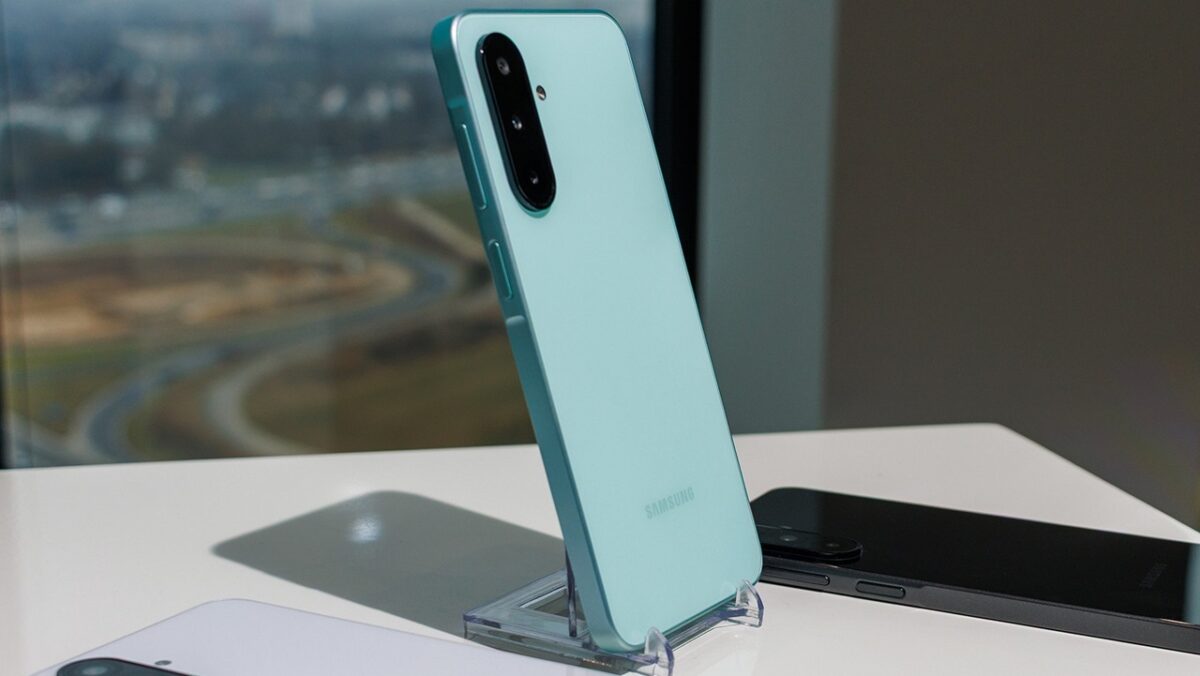 Galaxy A26 اقتصادی‌ترین عضو این بخش است، اما همچنان امکاناتی فراتر از انتظار ارائه می‌دهد.