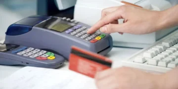 سرنوشت نامعلوم تراکنش های چندهزار مشتری یکی از بانک‌ها